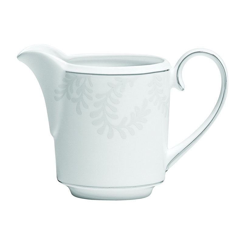 Lattiera Vera Wang Trailing Vines Wedgewood