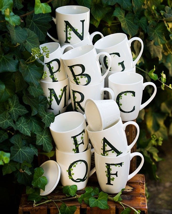 Atupertu Mug Lettera  E  Cc 380 Gb La Porcellana Bianca La Porcellana Bianca