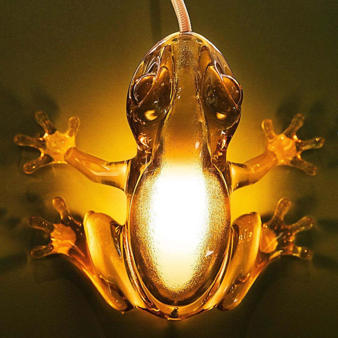 Hungry Frog Lamp Qeeboo
