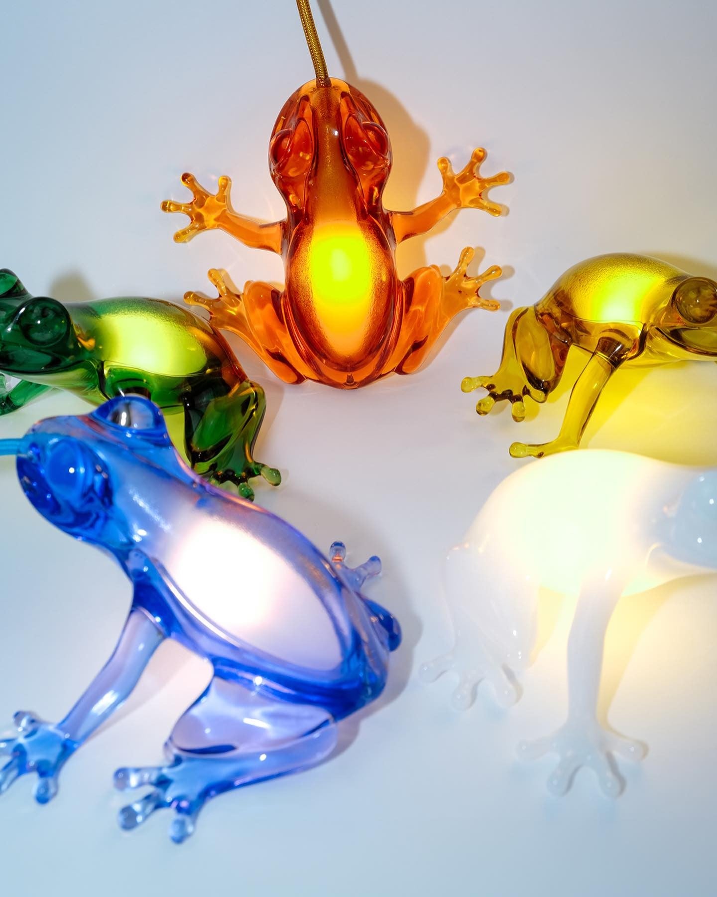 Hungry Frog Lamp Qeeboo