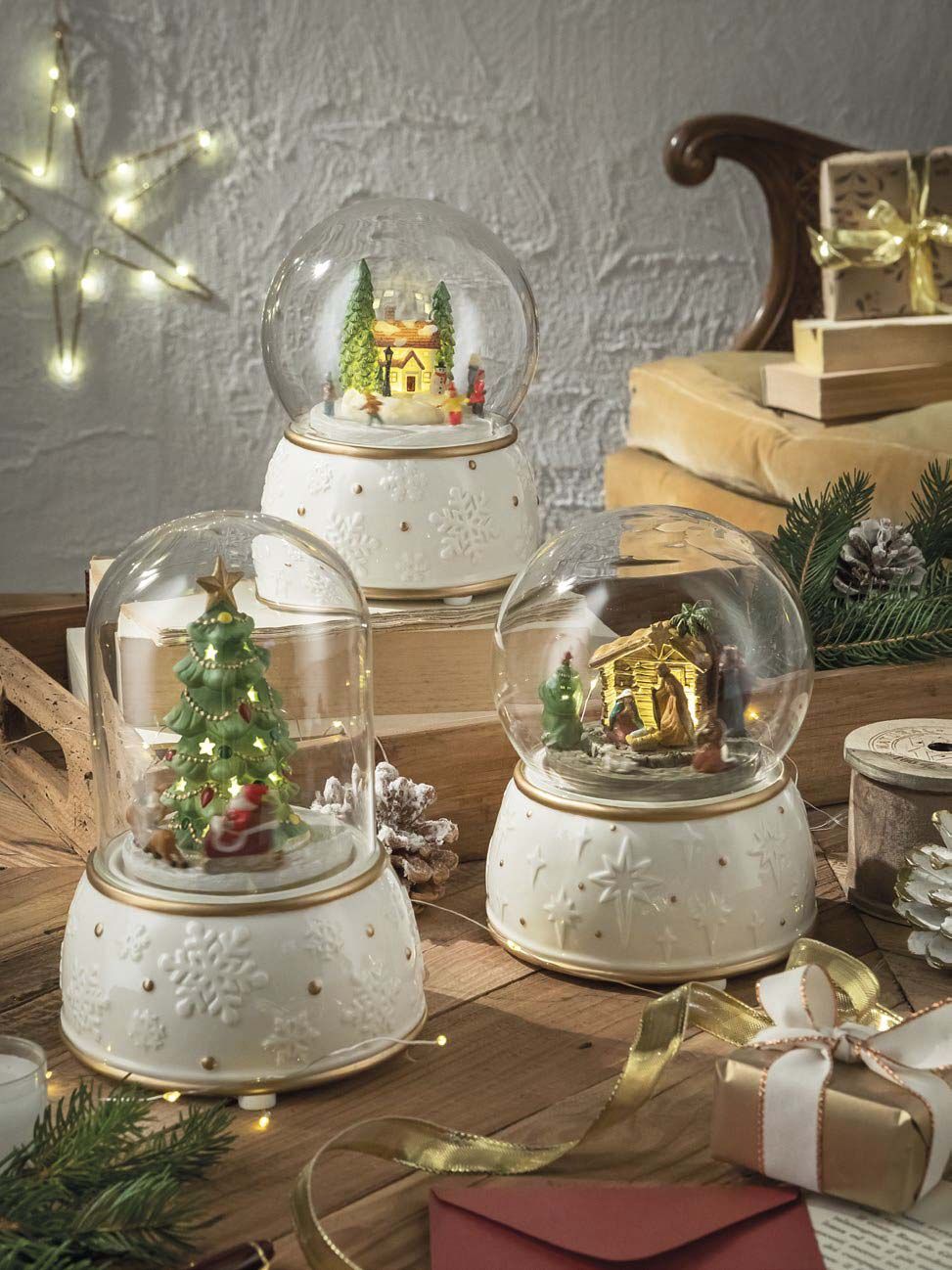 Cloche Con Albero Movimento Musica E Leds L`Oca Nera L'oca Nera