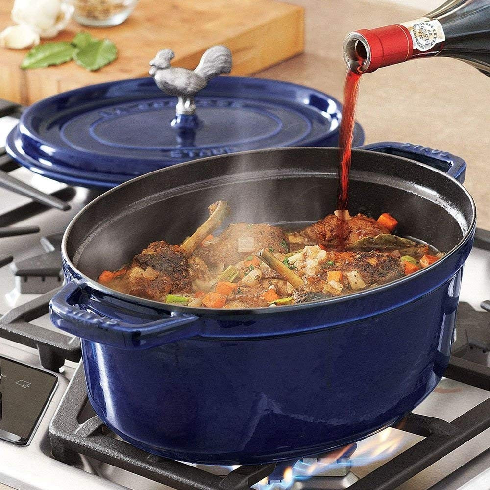 La Cocotte Ovale pan Blu Staub