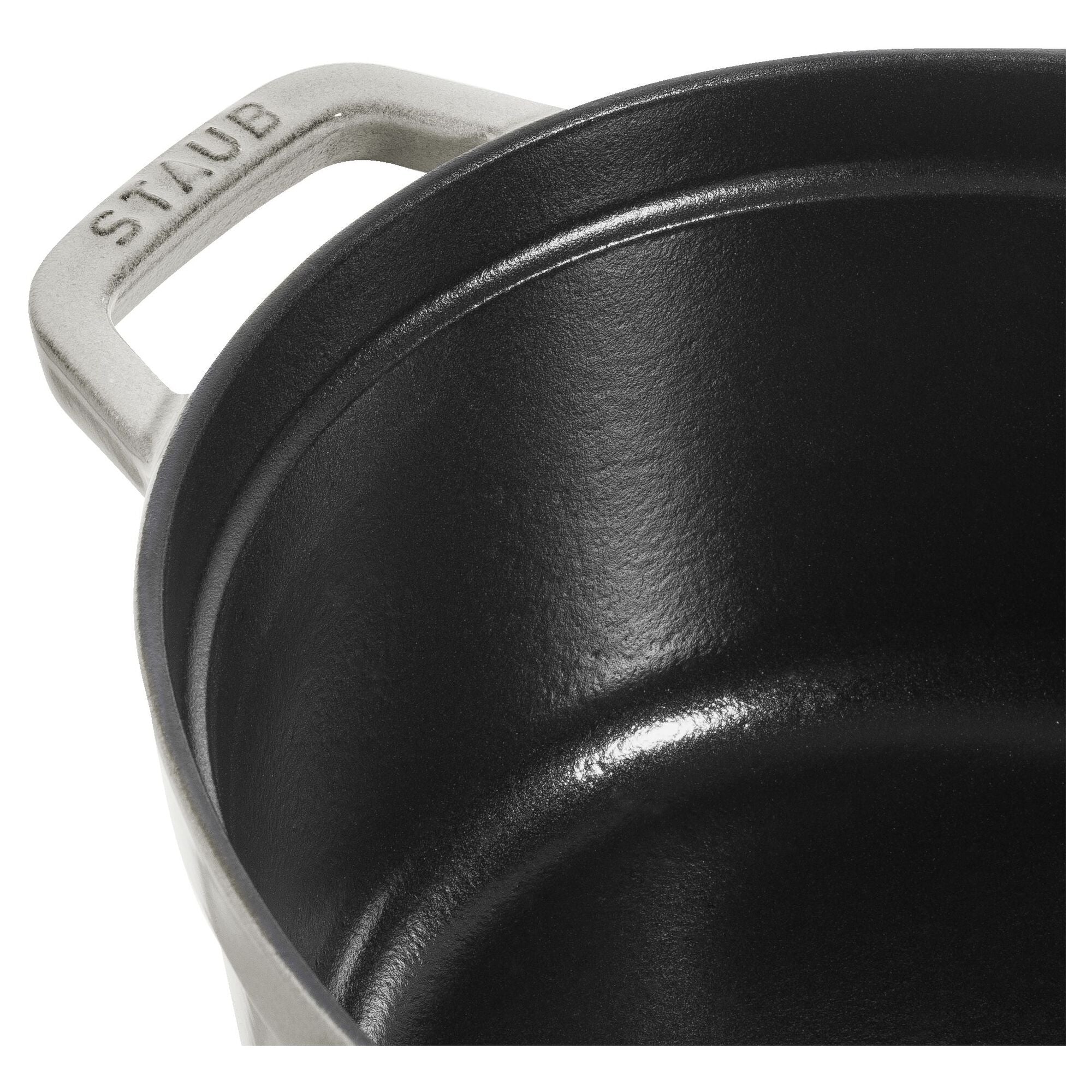 Oval Cocotte casserole Staub