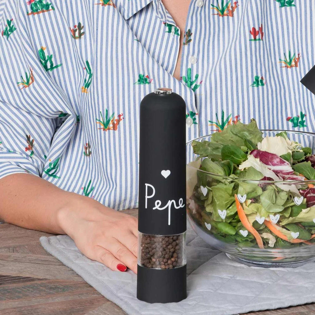 Macinasalepepe Pepe Cuore Nero Simple Day
