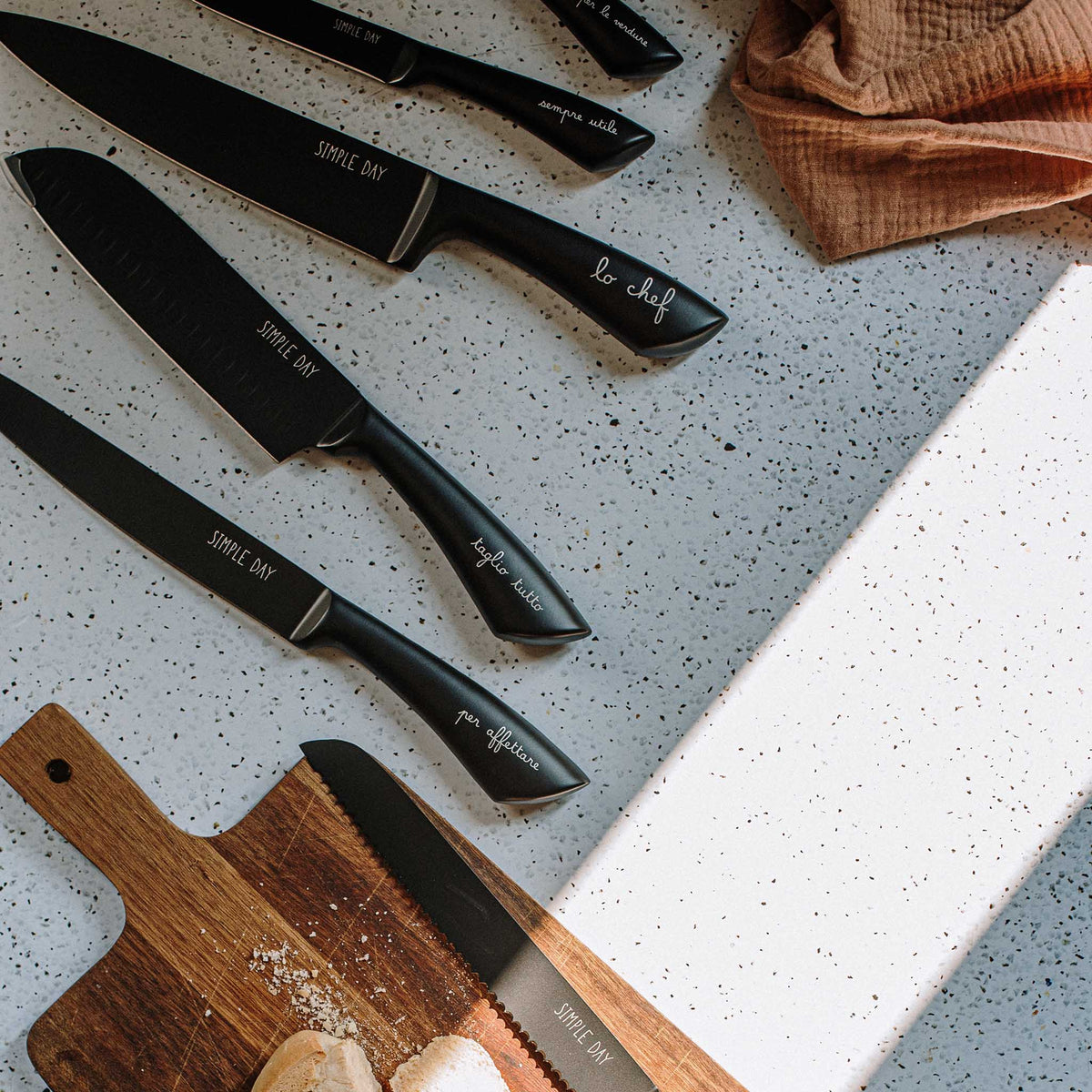 Set 6 Coltelli Cucina Funzioni Nero Simple Day