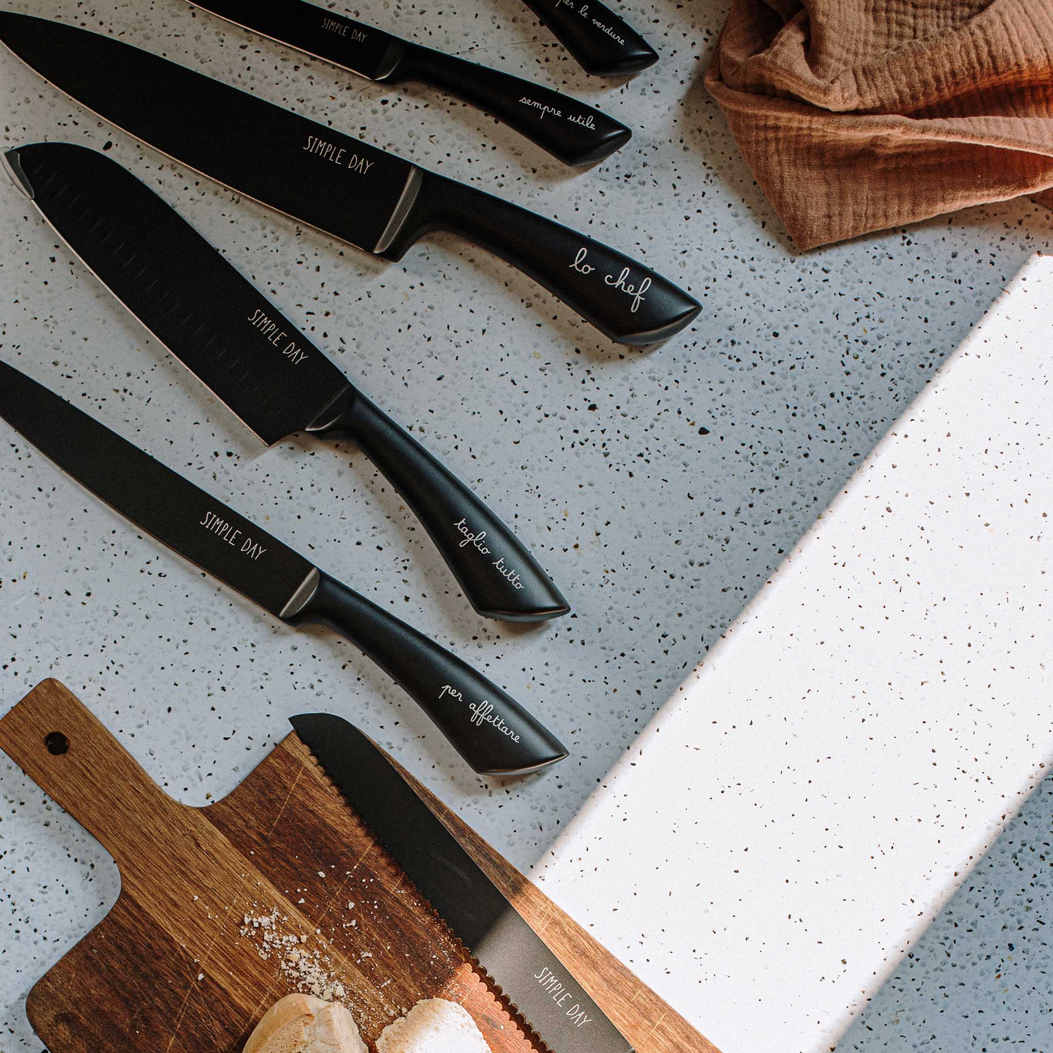 Set 6 Coltelli Cucina Funzioni Nero Simple Day