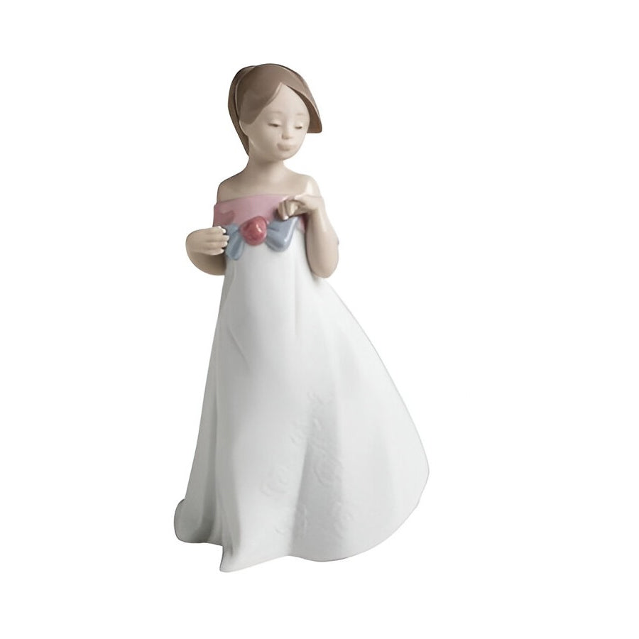 Statuina il tocco finale nao Nao By Lladro`