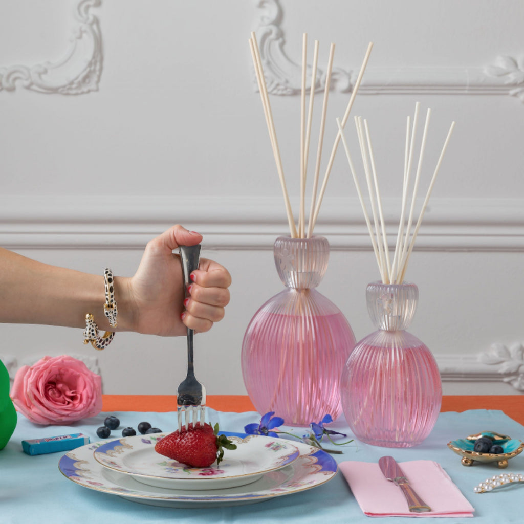 Queen 02 Diffusore a bastoncini 1000 ml Orange Flower Pink Sandalwood Mr&mrs Fragrance