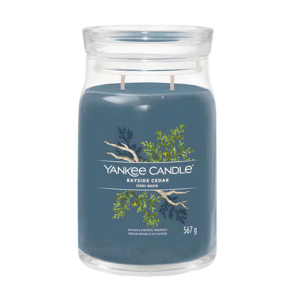 Candela 567 Gr Bayside Cedar Yankee Candle