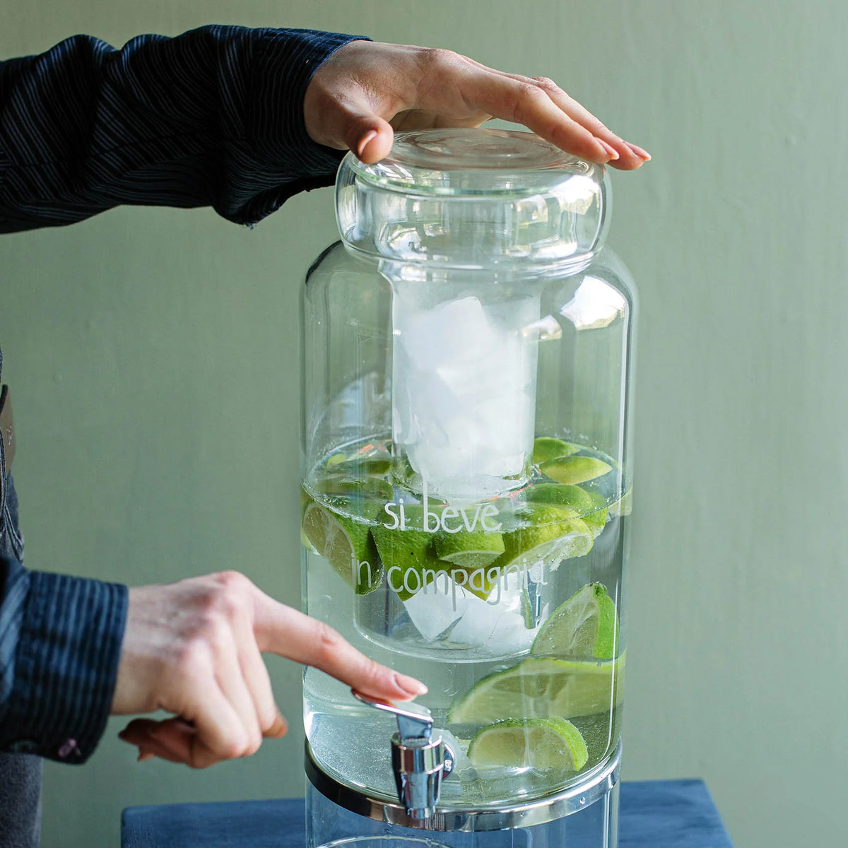 Distributore Bevande  Si Beve In Compagnia Simple Day