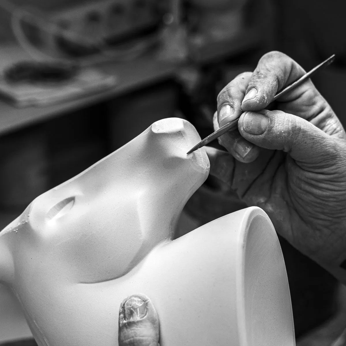 Scultura Il Cavallo. Rosso - oro Lladro'