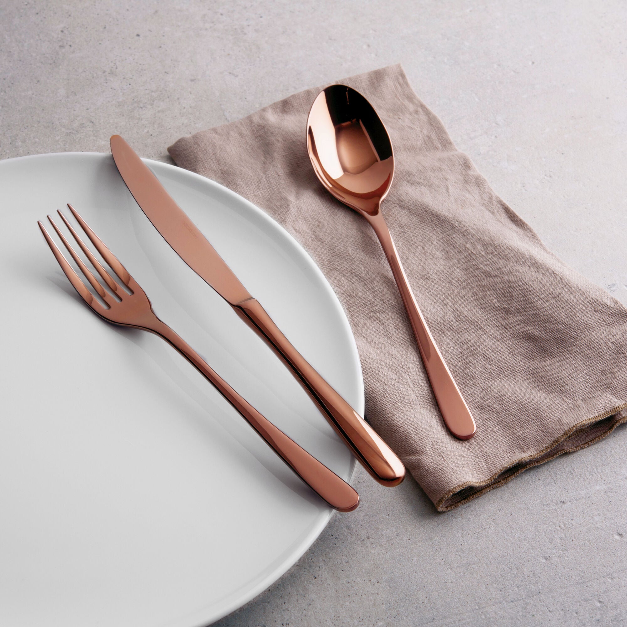 Servizio 24 Pz Monoblocco Taste Pvd Copper Sambonet