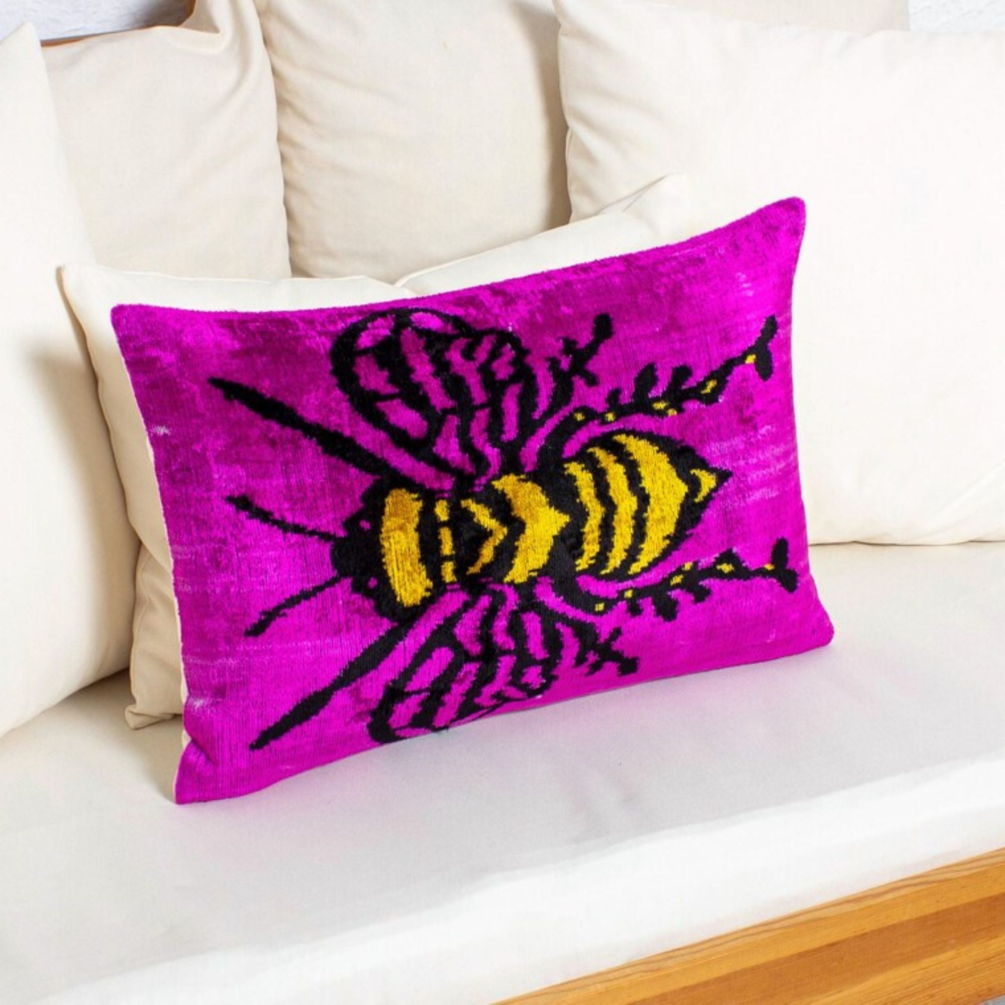 Cuscino bee-print Les-ottomans
