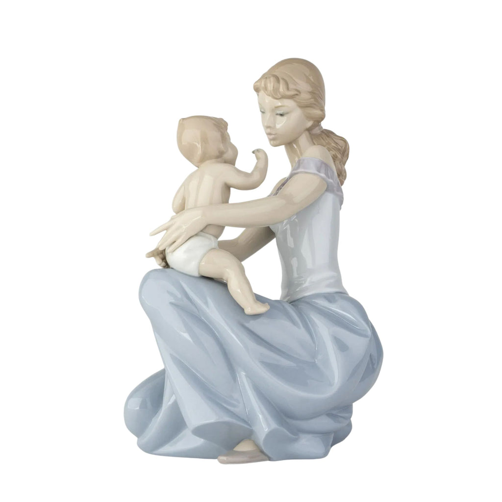 Figurina Madre Uno per te e uno per me Lladro'