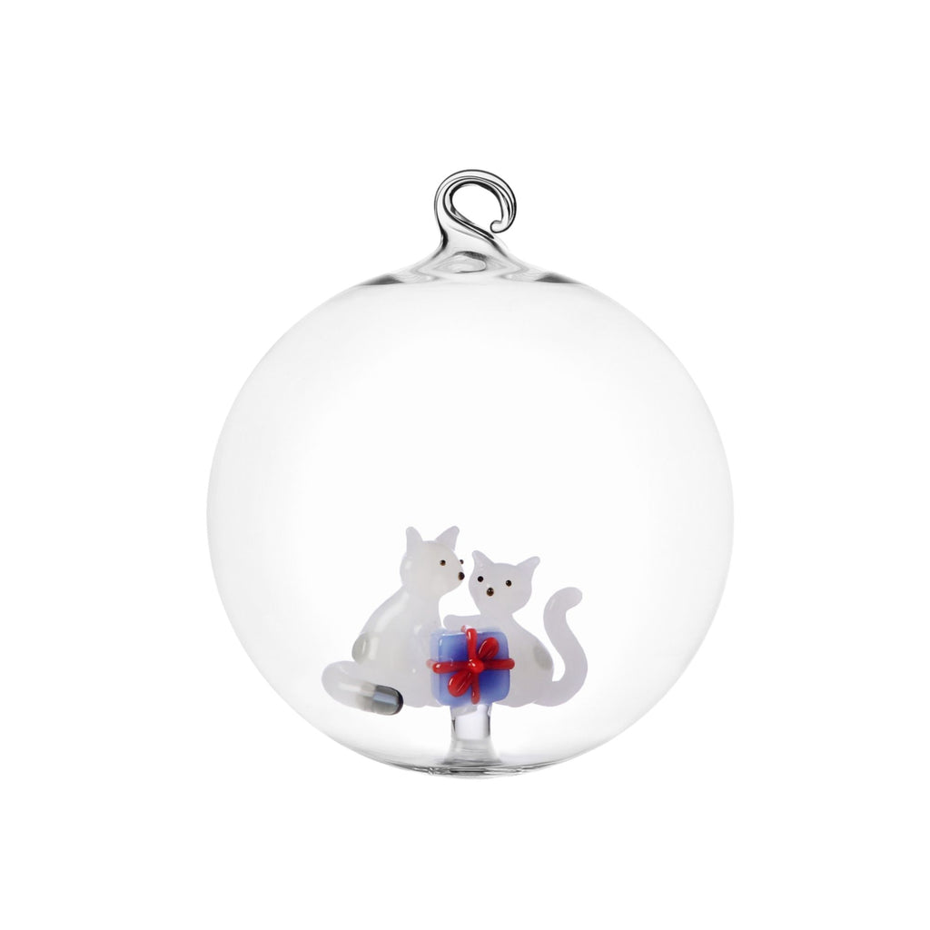 Set 2 Palle Natale Gatti Bianchi Con Regalo Azzurro - 12 Cm Ichendorf