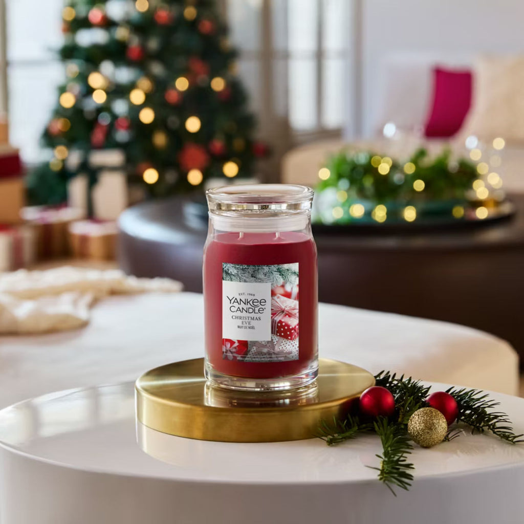 Candela Christmas Eve 567g Yankee Candle