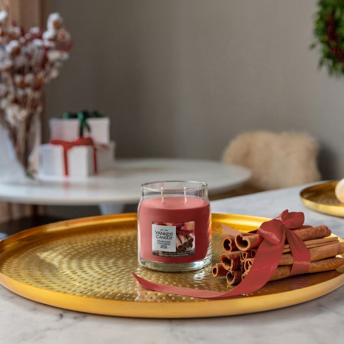 Candela Sparkling Cinnamon 368g Yankee Candle