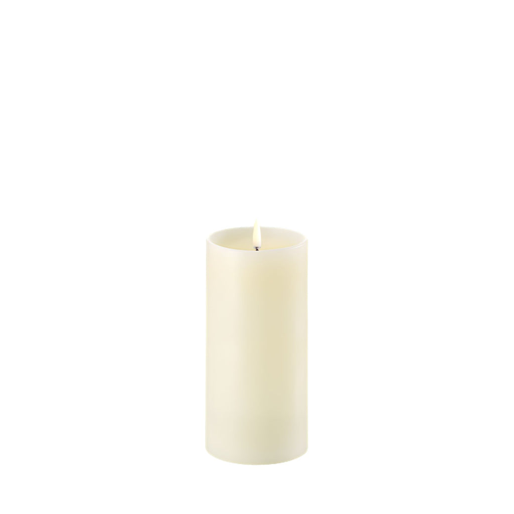 LED Shoulder Pillar Candle 7,8x15 cm Uyuni Lighting