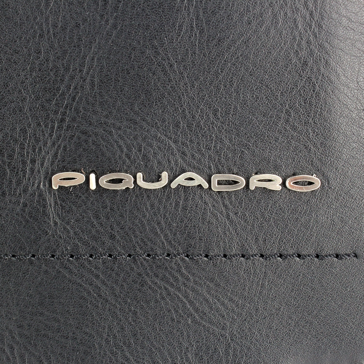 Messenger Piccola Porta Computer Con Patta Cary Piquadro