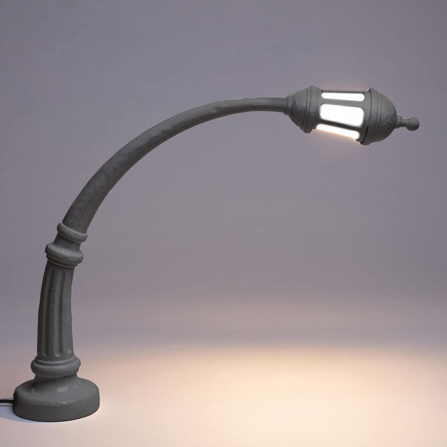 Lampada Da Tavolo In Resina Sidonia Seletti